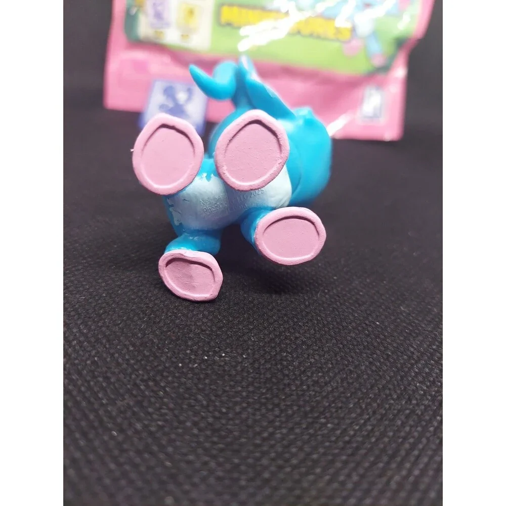 Neopets Phatmojo Minifigure Blind Bag Acara with Bag and Code